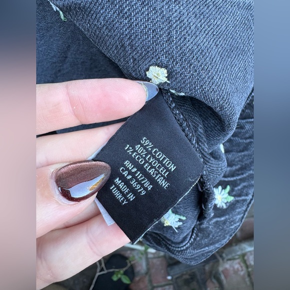 Rails Lido Jacket In Ash Black Floral - Picture 8 of 8